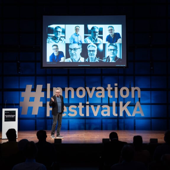 Podium bei innovation festival ka